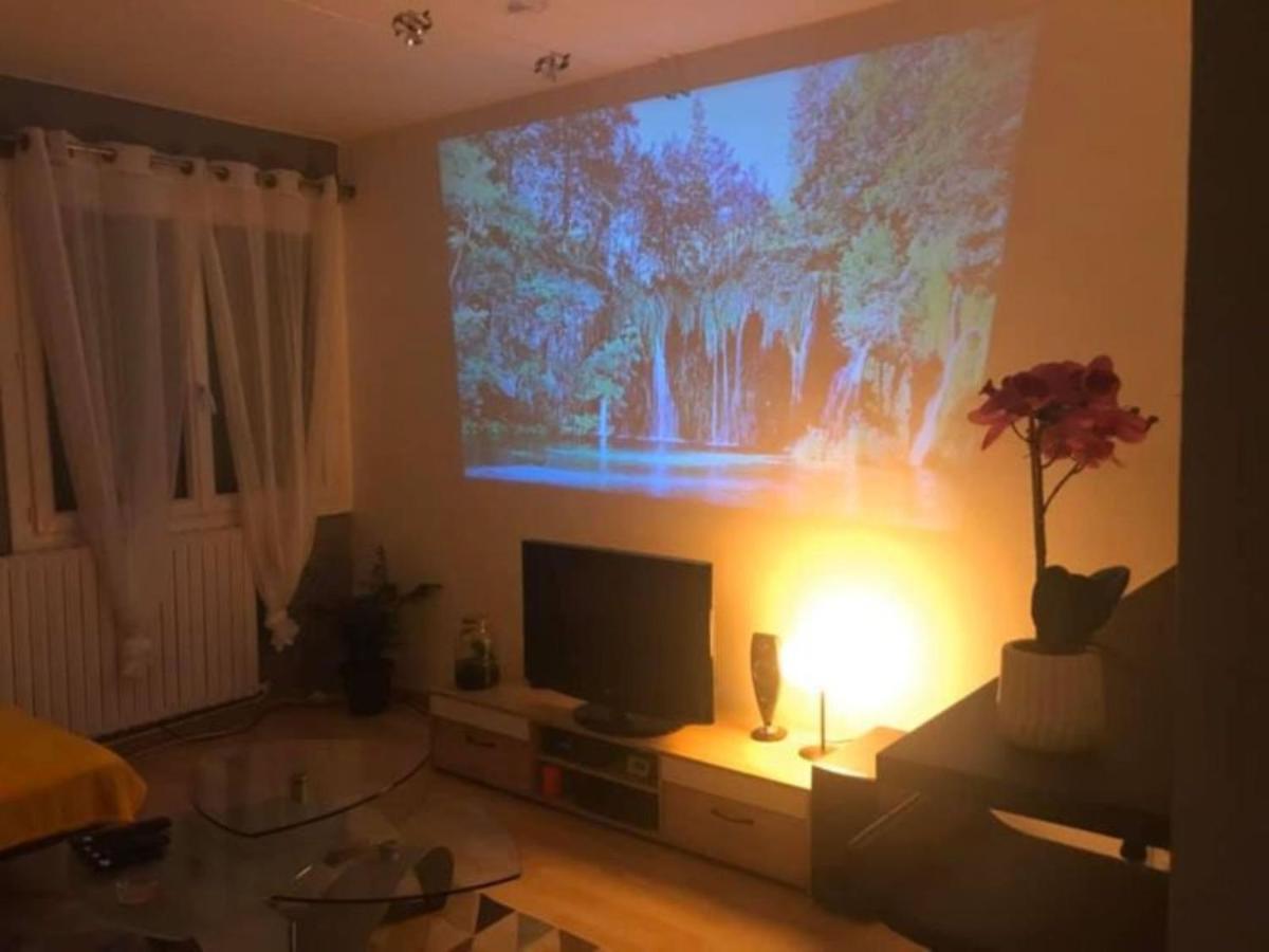 1A6-Cinema-Netflix-Parking-Fibre Offert Montpellier Exterior photo