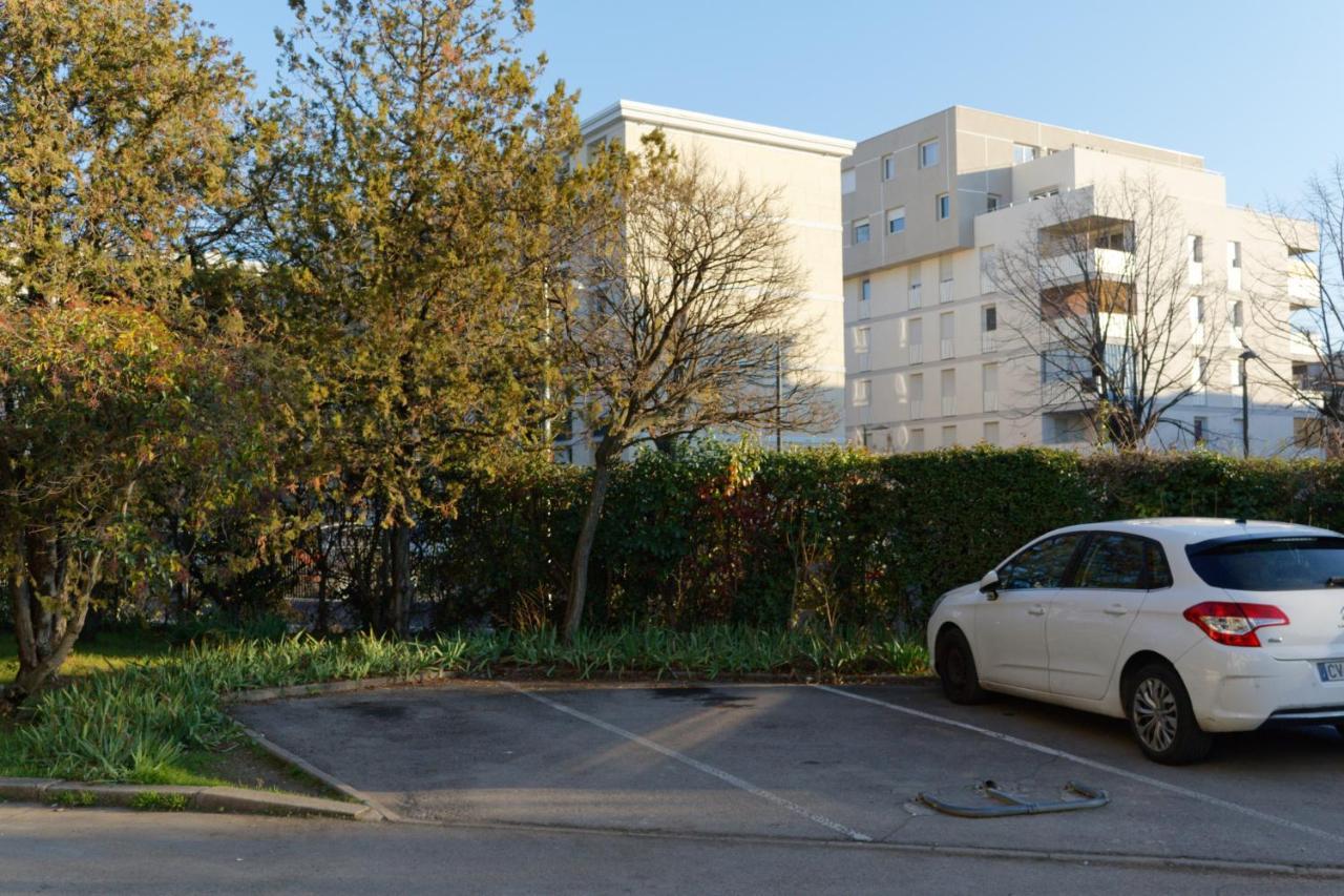 1A6-Cinema-Netflix-Parking-Fibre Offert Montpellier Exterior photo
